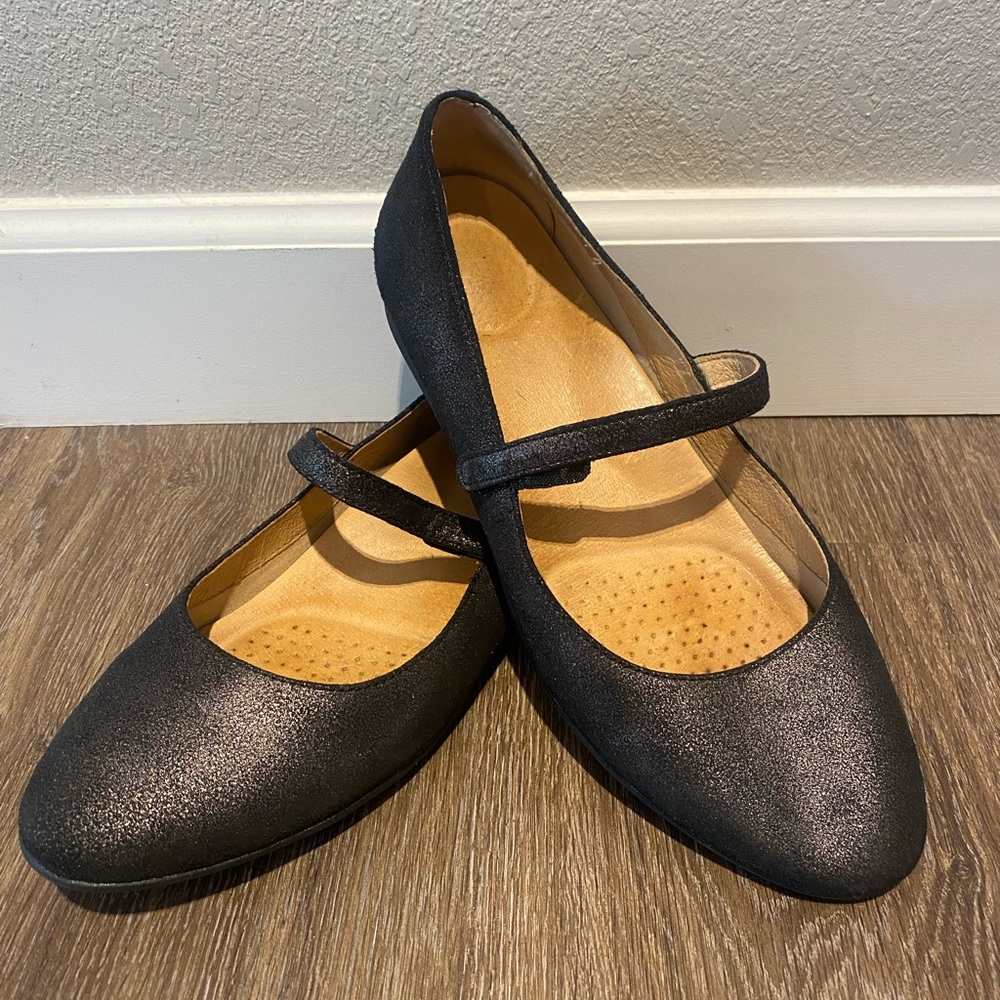 Dansko Lilly, Graphite Metallic Suede